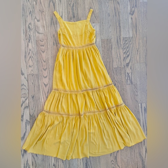 Black Swan Women’s Mustard Yellow Tiered Flowy Maxi with Lace Dress Size Small - Picture 6 of 14